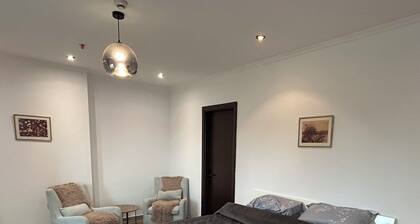 3-bedroom apartment in terrific Jeddah with WiFi, fitness room, AC