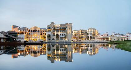 Modern Townhouse offers the perfect stay on the exceptional La Torre Golf Resort