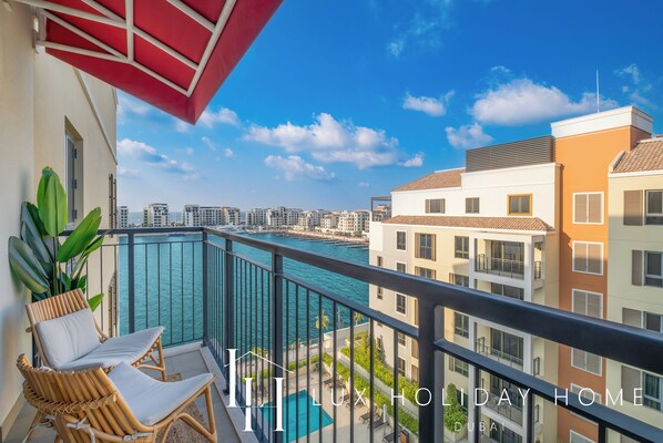 Leilighet, sjøutsikt | Balkong