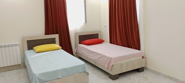 2 Schlafzimmer, Bügeleisen/Bügelbrett, WLAN, Bettwäsche