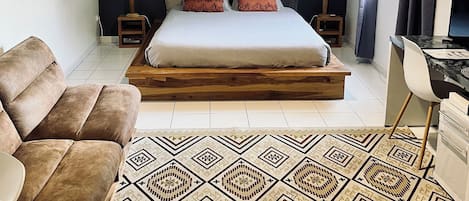 1 bedroom, iron/ironing board, WiFi, bed sheets