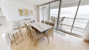 Dining - Spacious & Stunning Oceania 602 (Destin)