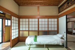 6 soverom, wi-fi (inkludert) og sengetøy