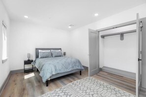 1 chambre, fer et planche Ă repasser, Wi-Fi, draps fournis