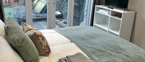 Kamar Double Mewah, ensuite, pemandangan kebun | 1 kamar tidur dan Wi-Fi gratis