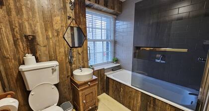 Woodstock Cottage, Settle, Yorkshire Dales