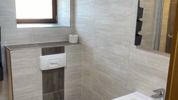 Shower, toilet paper