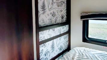 1 chambre, accès au Wi-Fi (inclus), literie fournie