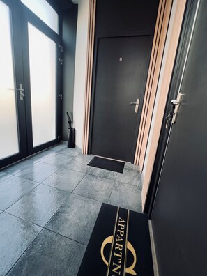 Interior - AppartNuit (Le Creusot)