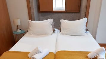 2 bedrooms, WiFi, bed sheets
