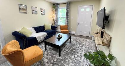 Amazing Deal: Spacious 4-Bed, 2-Bath Duplex Apartment!