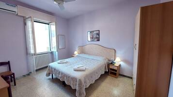 Classic Double or Twin Room, Non Smoking
