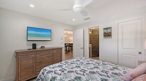 2 chambres, fer et planche à repasser, Wi-Fi, literie fournie