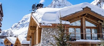 Silverstone by Alpine Resorts