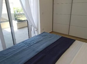 Villa (Four Bedroom Villa with Pool)