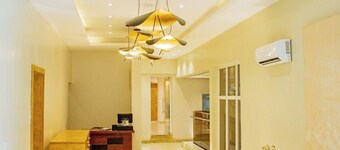 Check Inn Hotels Apo