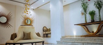 Check Inn Hotels Apo