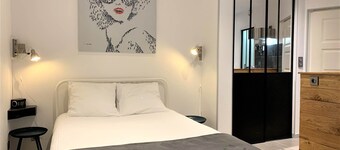 Studio 1*, impasse de la Chantrerie, floor 1