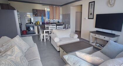 Exclusive apartment, Mombasa Kenya - safaris and breathtaking sunsets