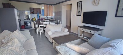 Exclusive apartment, Mombasa Kenya - safaris and breathtaking sunsets