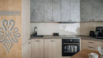 Comfort-lejlighed - bjergudsigt | Privat tekøkken | Elkedel