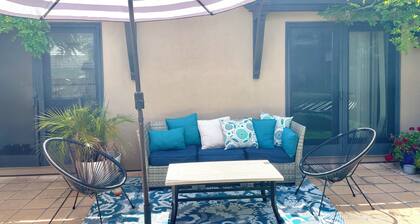 Charming San Carlos 1Br/1Ba with Patio