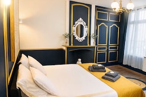 Free WiFi, bed sheets - Studio Royal (Saint-Omer)