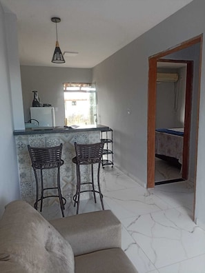 Leilighet – classic, lanai, bassengutsikt | Oppholdsrom