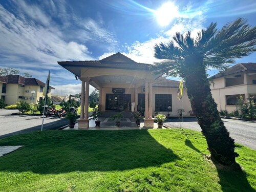 Capital O 91096 Usas Resort 