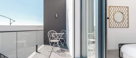 4 chambres, fer et planche à repasser, lit parapluie, Wi-Fi gratuit
