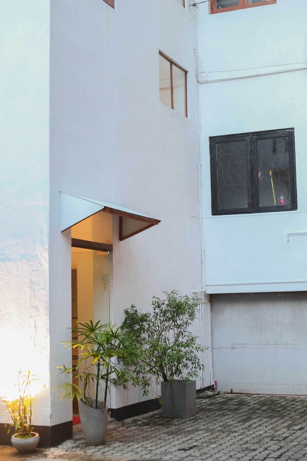 Entrada de la propiedad