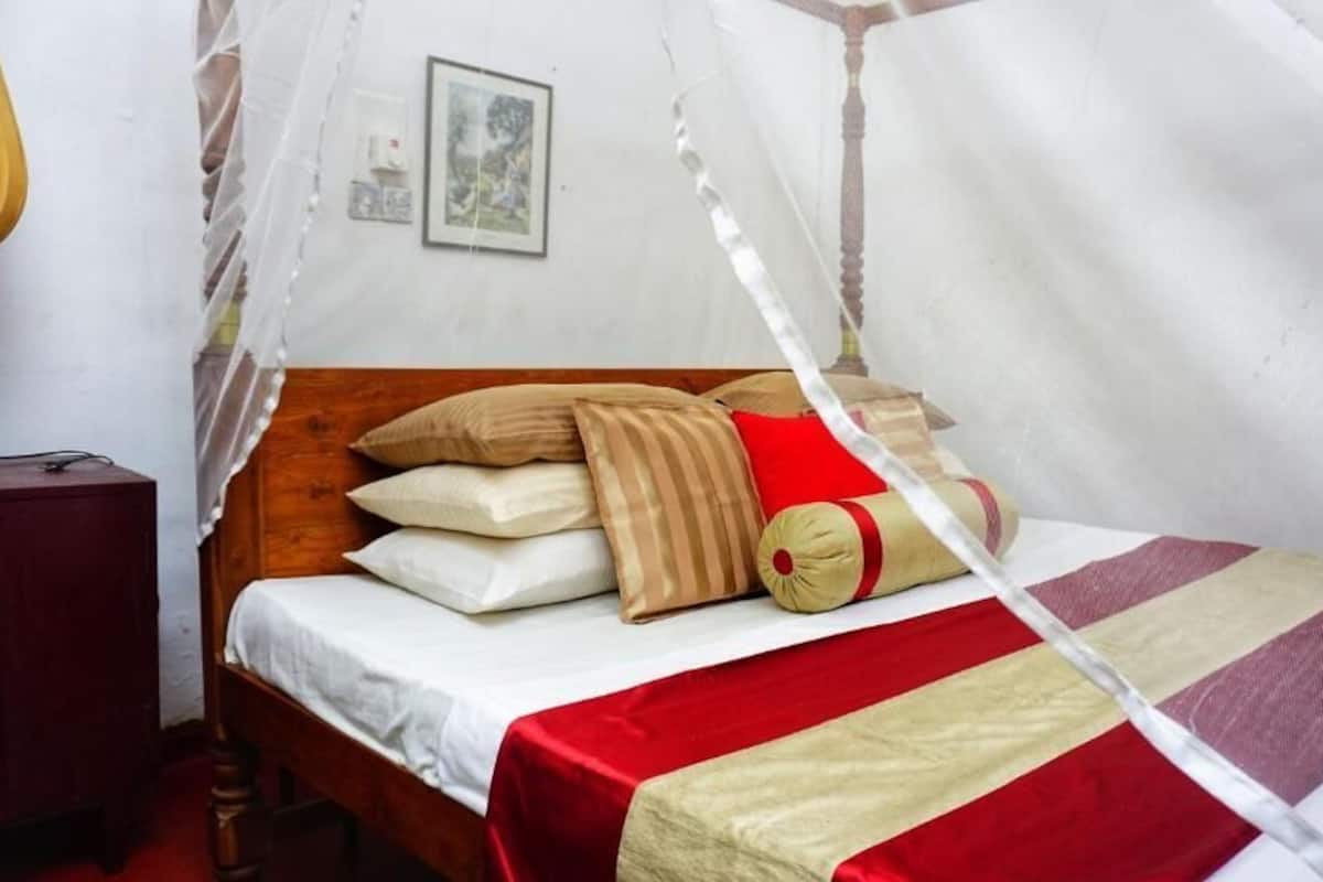 Deluxe Double Room, Garden View | Free WiFi