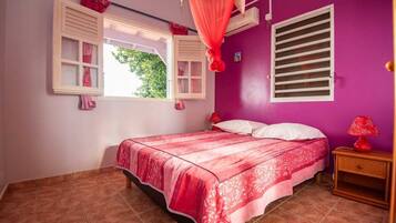 3 dormitorios, tabla de planchar con plancha, wifi y ropa de cama