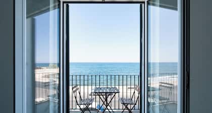 The Sea Outside Apartments