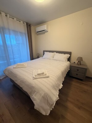 1 bedroom, iron/ironing board, WiFi, bed sheets