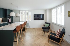 Interior - 2Bed 2Bath Stunning Shoreditch Apartment (London)