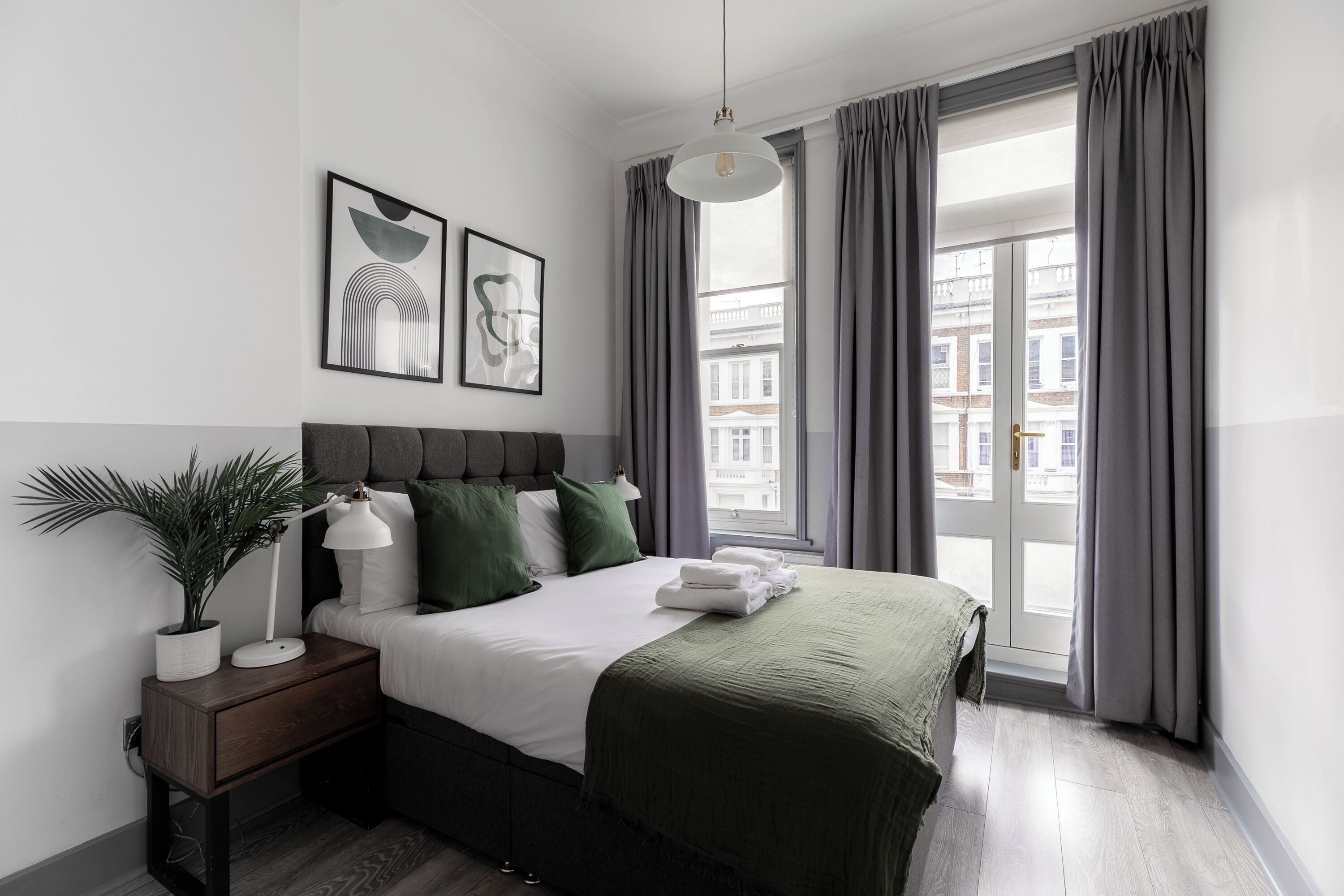 1 bedroom, iron/ironing board, travel crib, WiFi