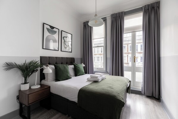 1 bedroom, iron/ironing board, travel cot, WiFi