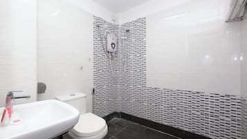 Shower, rainfall showerhead, towels
