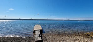 Beach - Vacation home Nella, directly by the sea (Maslenica)