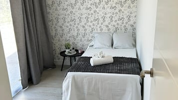 2 chambres, fer et planche Ă  repasser, Wi-Fi, draps fournis
