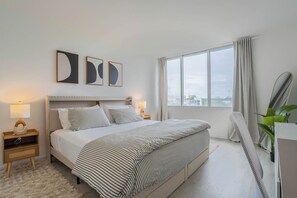 1 chambre, bureau, Wi-Fi gratuit, draps fournis