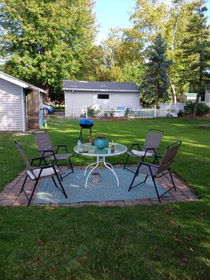 屋外ダイニングエリア