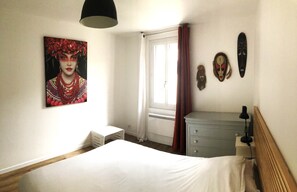 1 bedroom, iron/ironing board, free WiFi, bed sheets