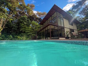 Luxury Cottage, 3 Bedrooms | Egyptian cotton sheets, premium bedding, individually decorated - Maze Lodge (Puerto Jiménez)