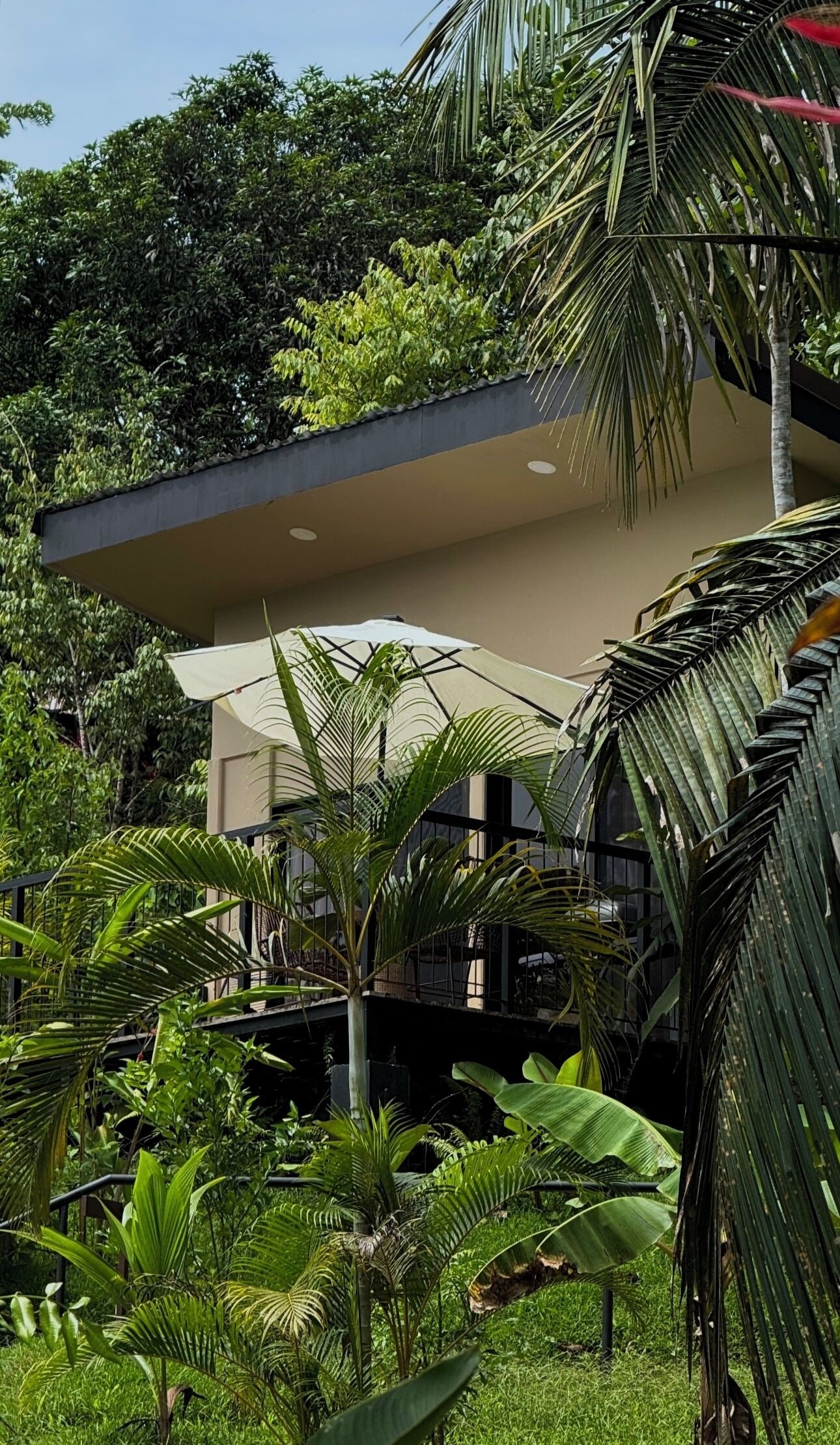 Comfort Bungalow, 1 King Bed, Garden View | Egyptian cotton sheets, premium bedding, individually decorated