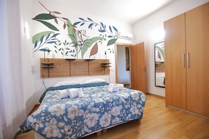 2 Schlafzimmer, Bügeleisen/Bügelbrett, Reisekinderbett, kostenloses WLAN