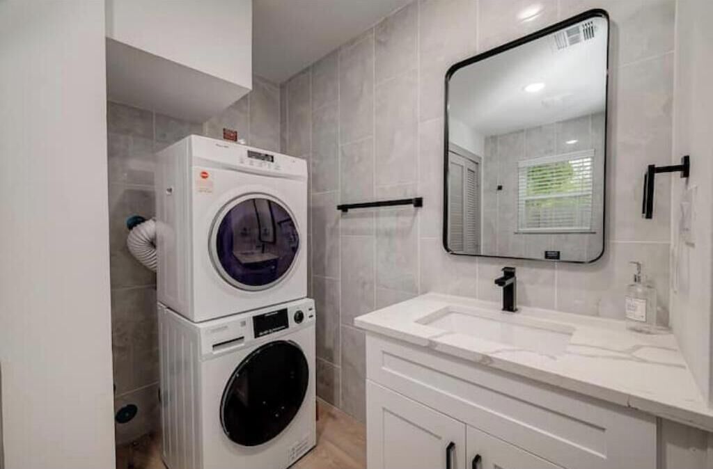 タオル、石鹸、トイレットペーパー