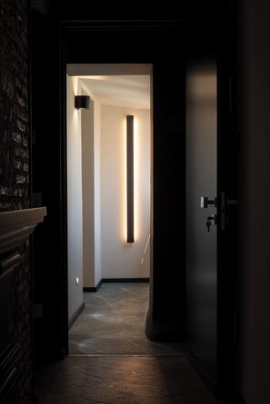 Executive Suite, City View | Living area | 55-inch Smart TV with cable channels, first-run films - Colonna Collection (Rome)