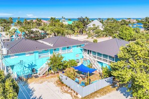 Exterior - Seahorse Suites #2. Fun,Beach, Games, Memories! (Sanibel)